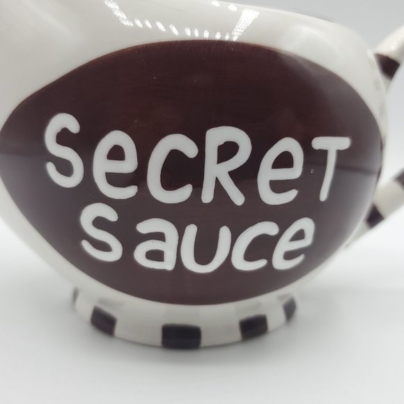 Laurie Vessey Gravy Boat Bowl Our Name Is Mud Collectible Hand Painted New Dish - Picture 7 of 13